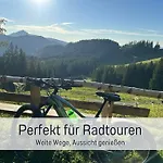 Appartement Am Dorfbrunnen In - Bauernhauscharme Im Allgaeu Wertach