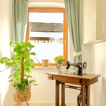 Am Dorfbrunnen Apartman *