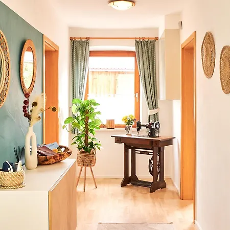 Appartement Am Dorfbrunnen In - Bauernhauscharme Im Allgaeu Wertach